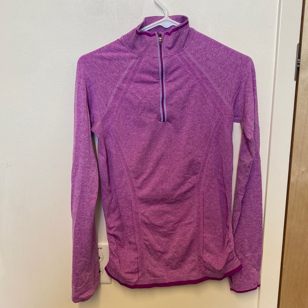Women’s Athleta Long Sleeve